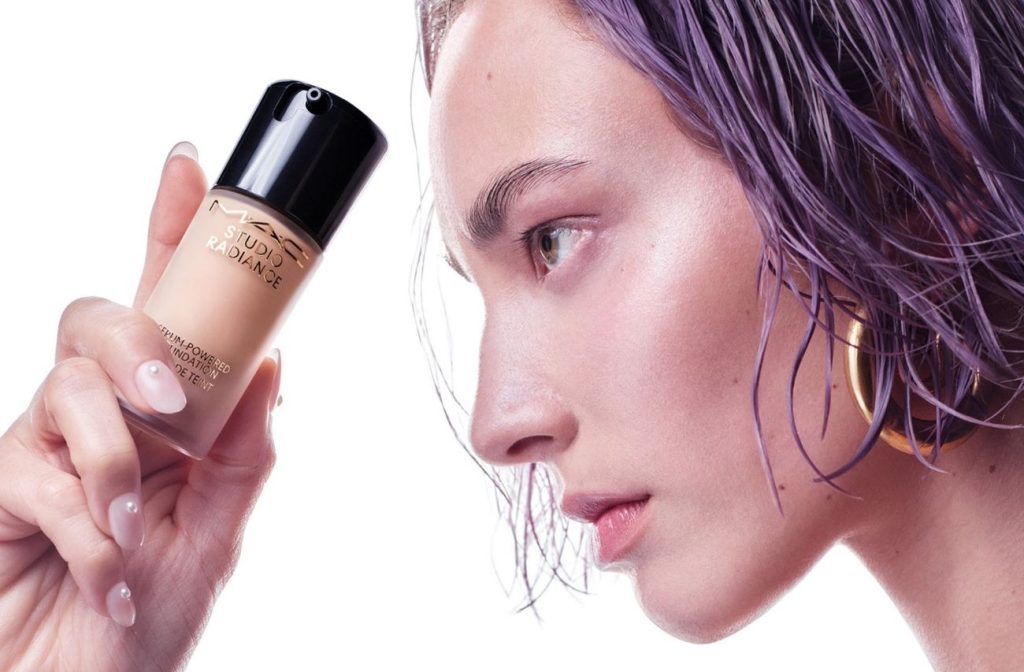 M•A•C Studio Radiance Serum-Powered™